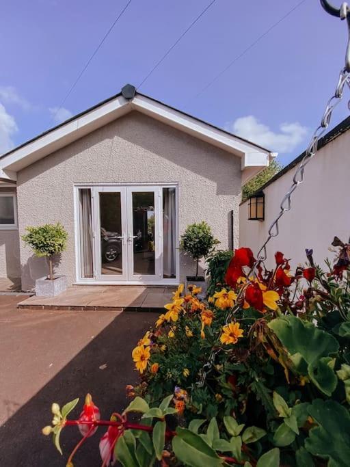 La Petite Maison สวอนซี ภายนอก รูปภาพ